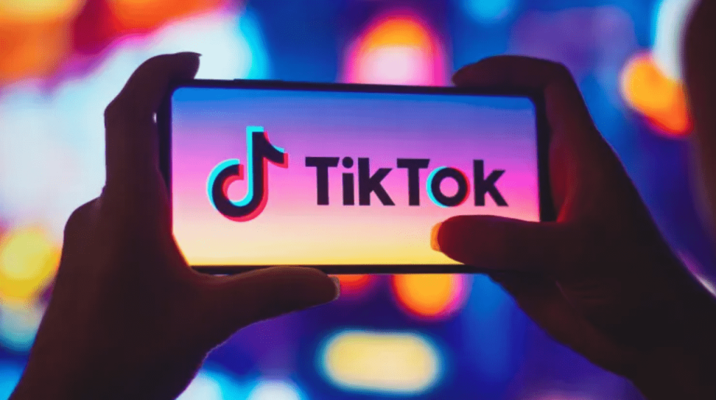 图片[1]-TikTok开始限制青少年观看视频的时间-弦外音
