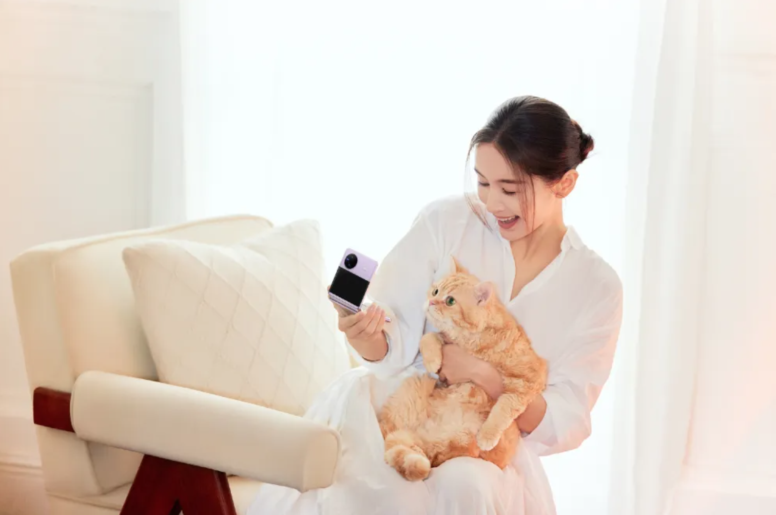 Vivo宣布将推出一款采用更大外屏的可折叠手机X Flip-弦外音